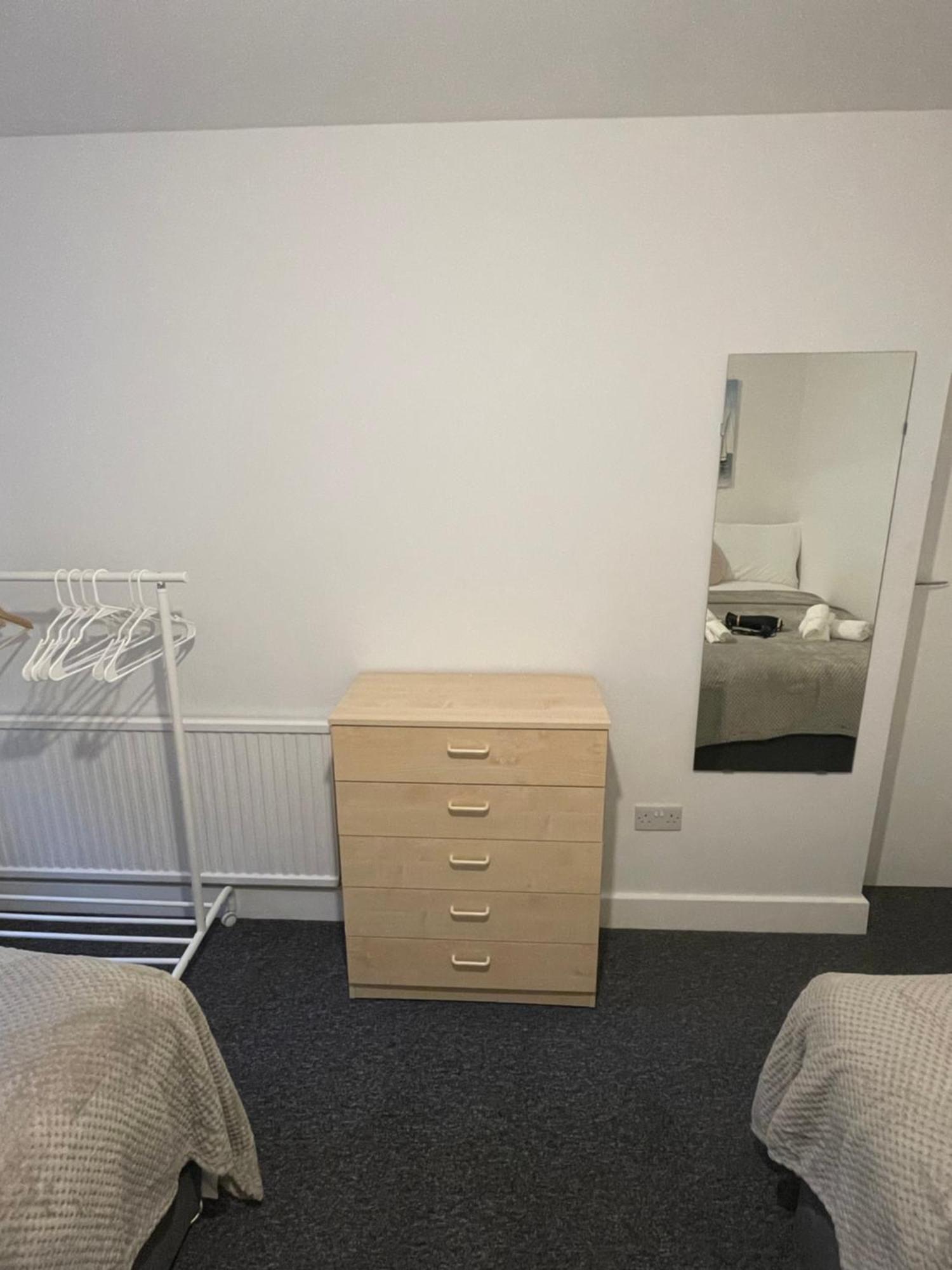 Lovely Triple And Quadruple Rooms In Euston & Square In Central Londres Exterior foto