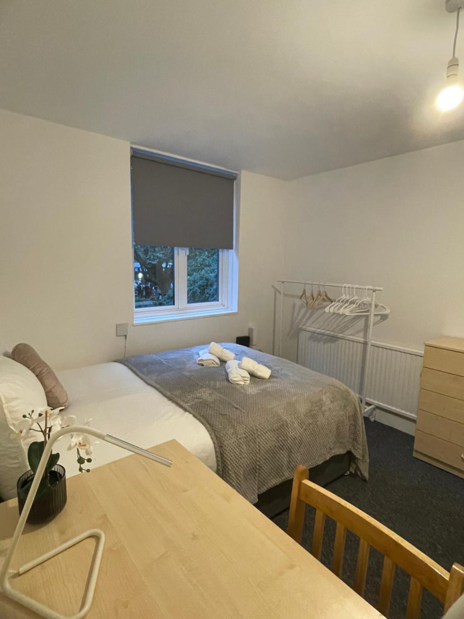 Lovely Triple And Quadruple Rooms In Euston & Square In Central Londres Exterior foto