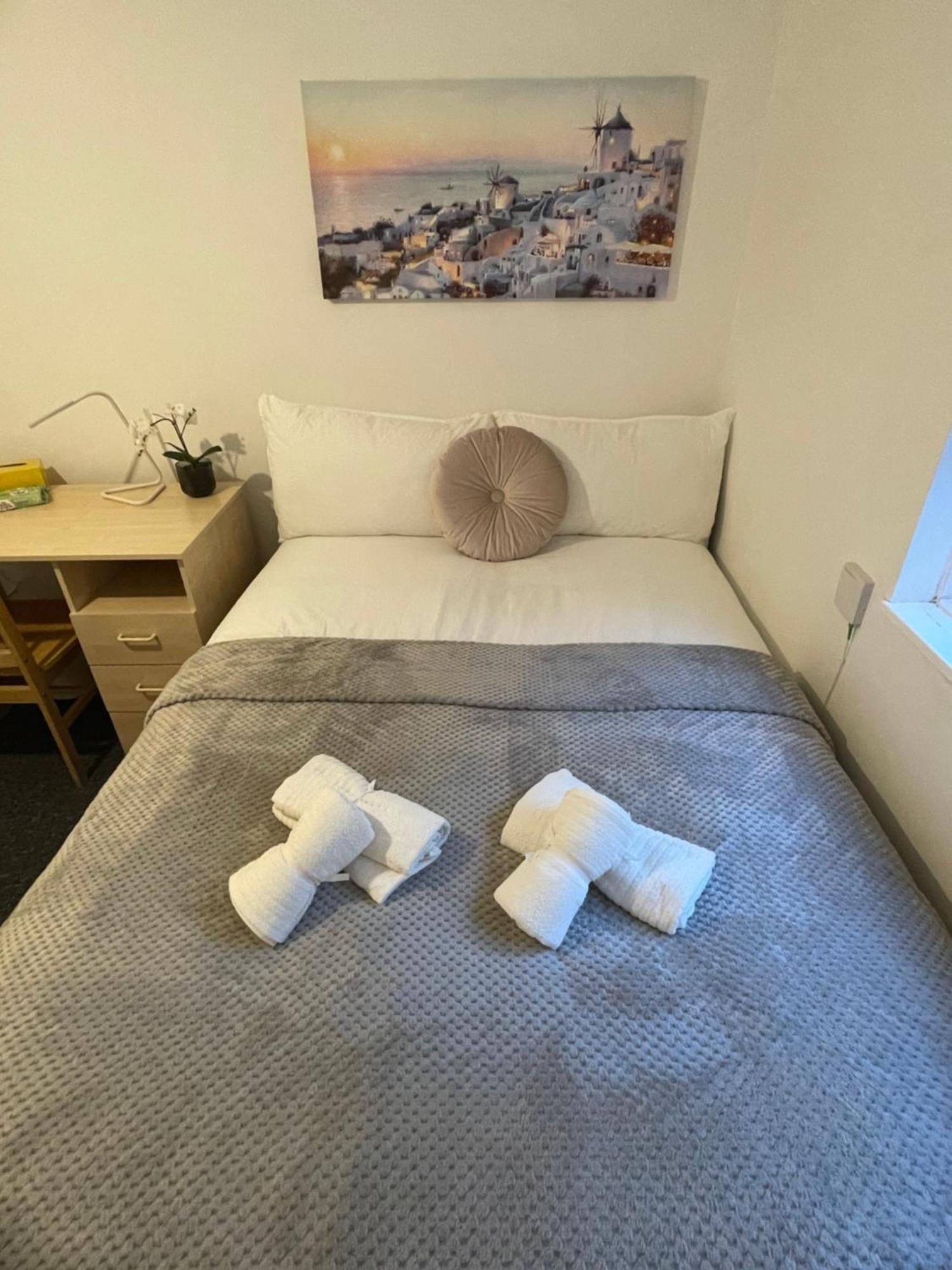 Lovely Triple And Quadruple Rooms In Euston & Square In Central Londres Exterior foto