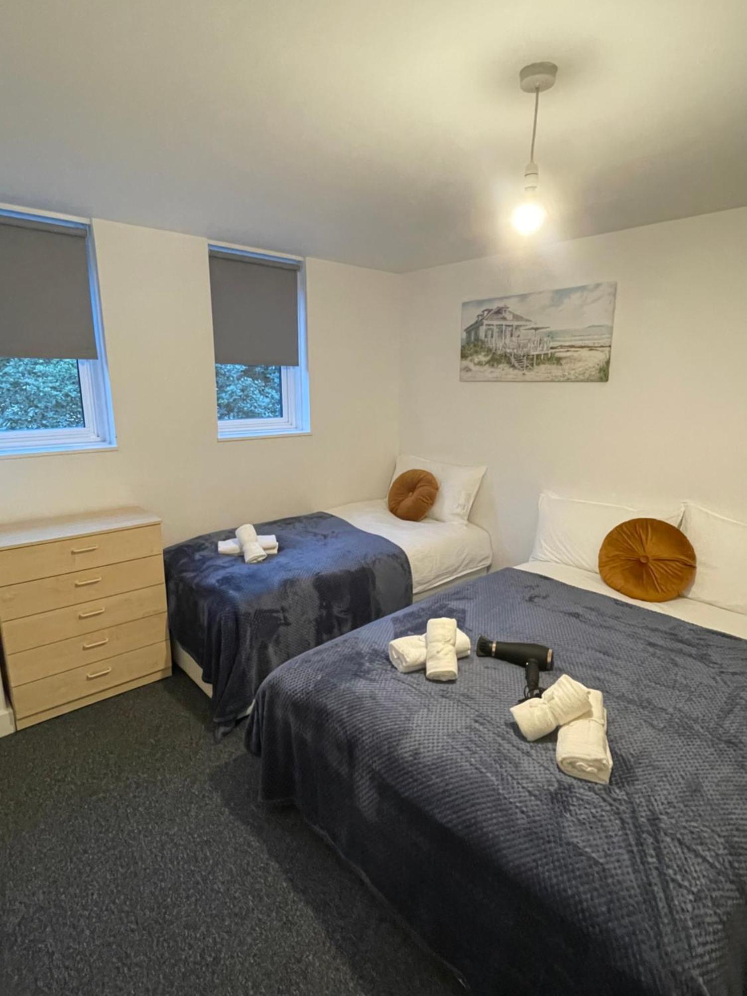 Lovely Triple And Quadruple Rooms In Euston & Square In Central Londres Exterior foto