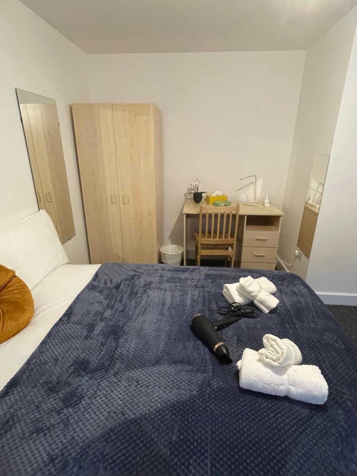 Lovely Triple And Quadruple Rooms In Euston & Square In Central Londres Exterior foto