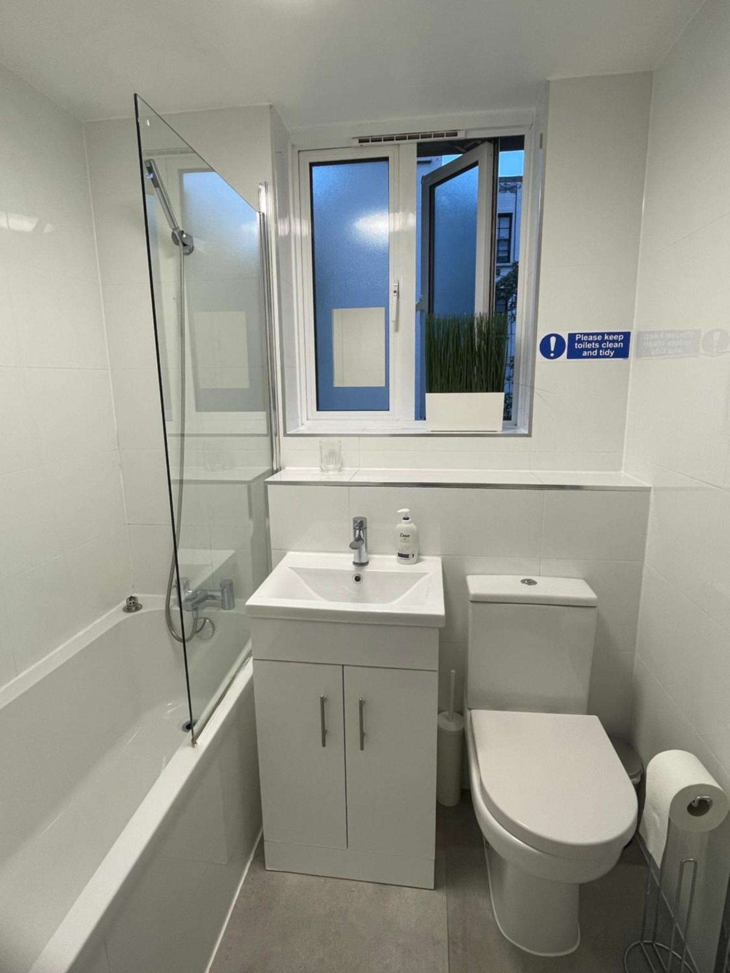 Lovely Triple And Quadruple Rooms In Euston & Square In Central Londres Exterior foto